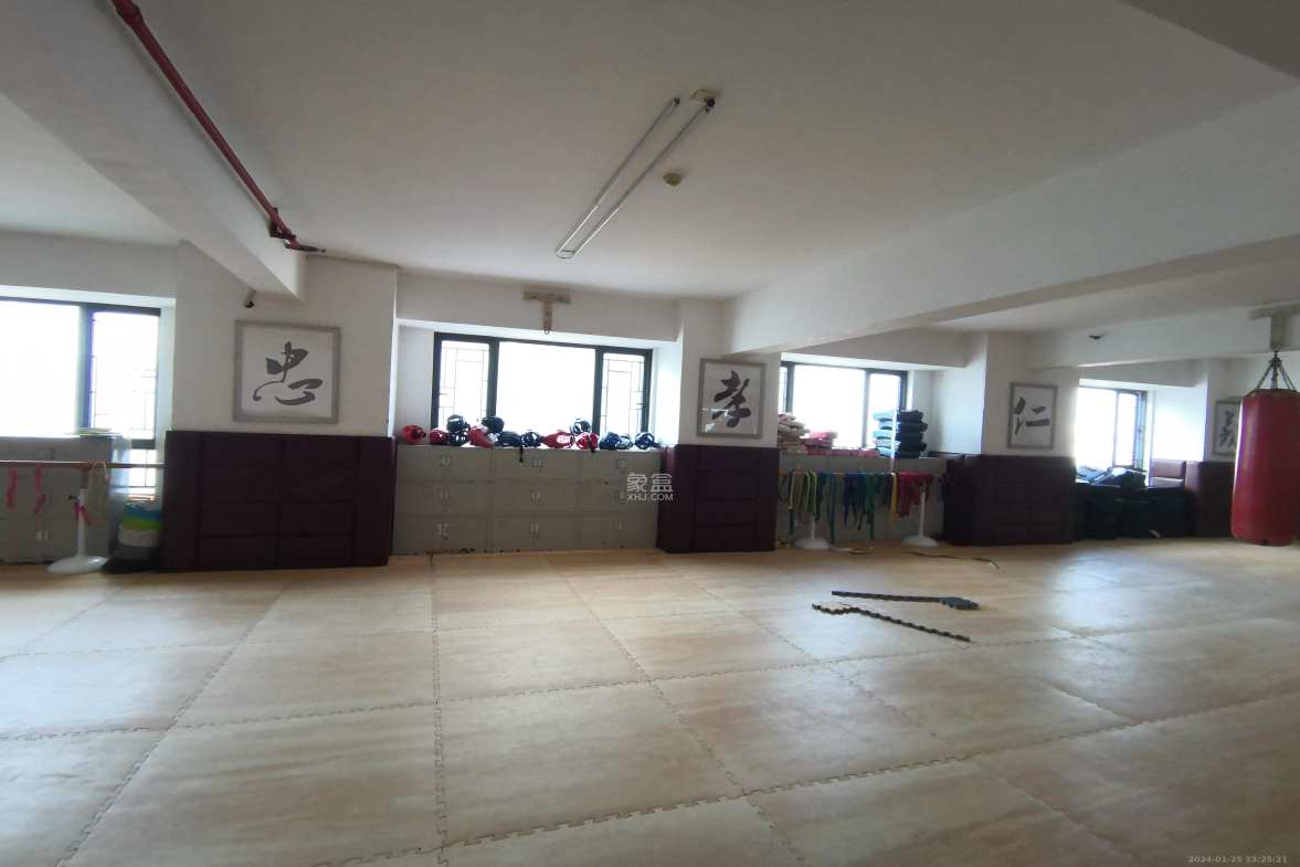 万博汇  1室1厅1卫    1600.0元/月 万博汇  1室1厅1卫    1600.0元/月室内图