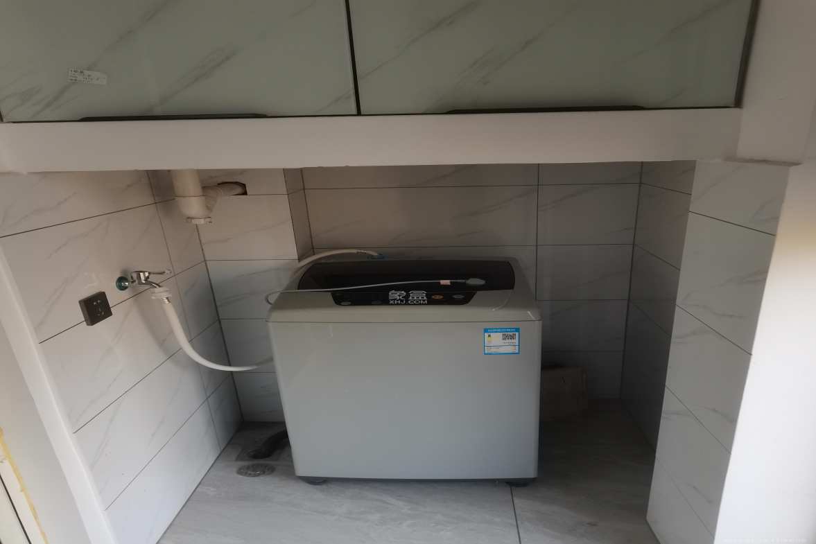 壹廷中央府院（福地花园）  1室1厅1卫    2000.0元/月室内图