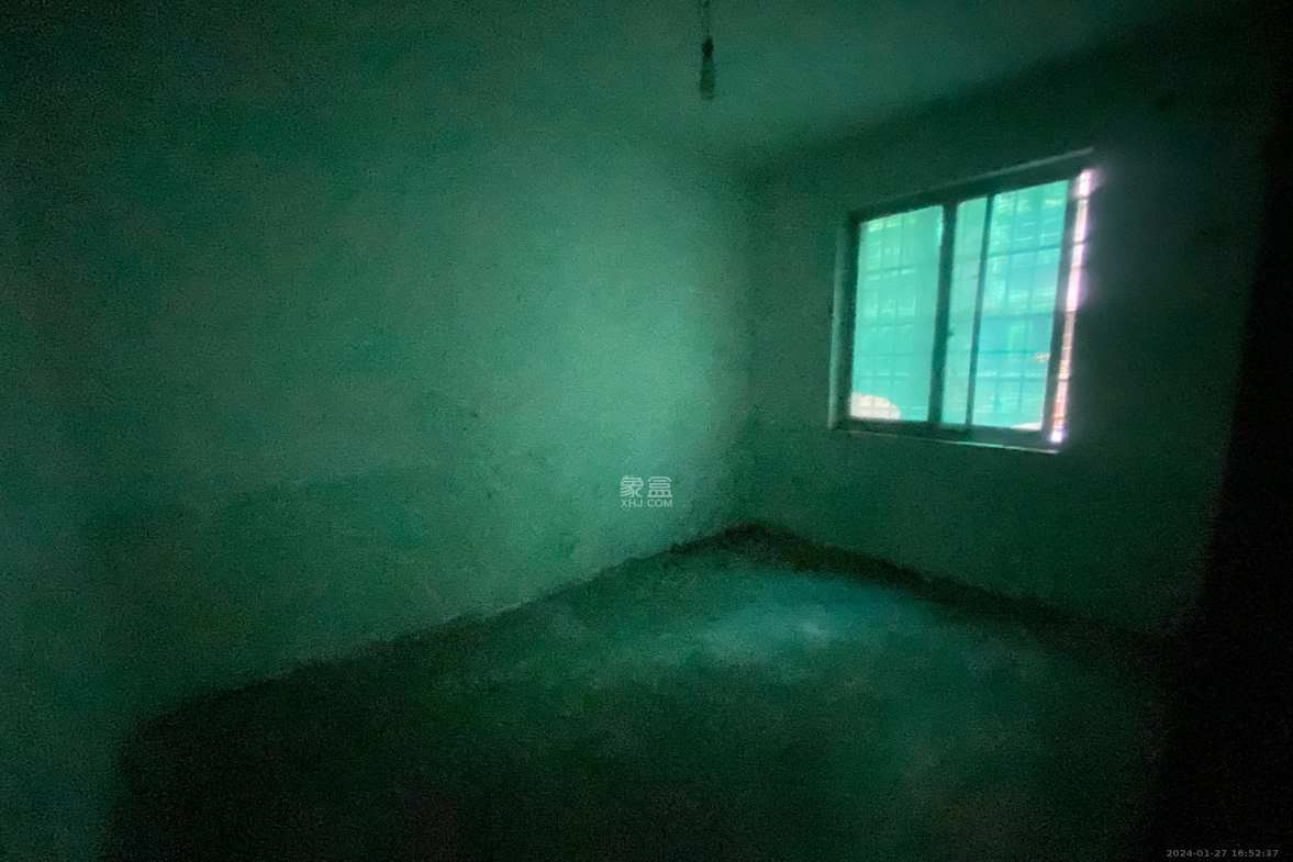 马王堆陶瓷建材新城  3室2厅1卫   1600.00元/月室内图1