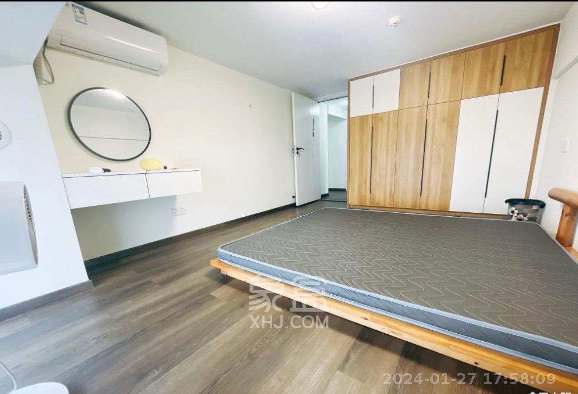 弘坤云寓  3室2厅2卫   4480.00元/月室内图