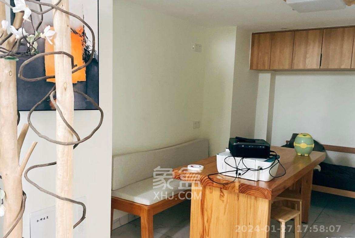 弘坤云寓  3室2厅2卫   4480.00元/月室内图