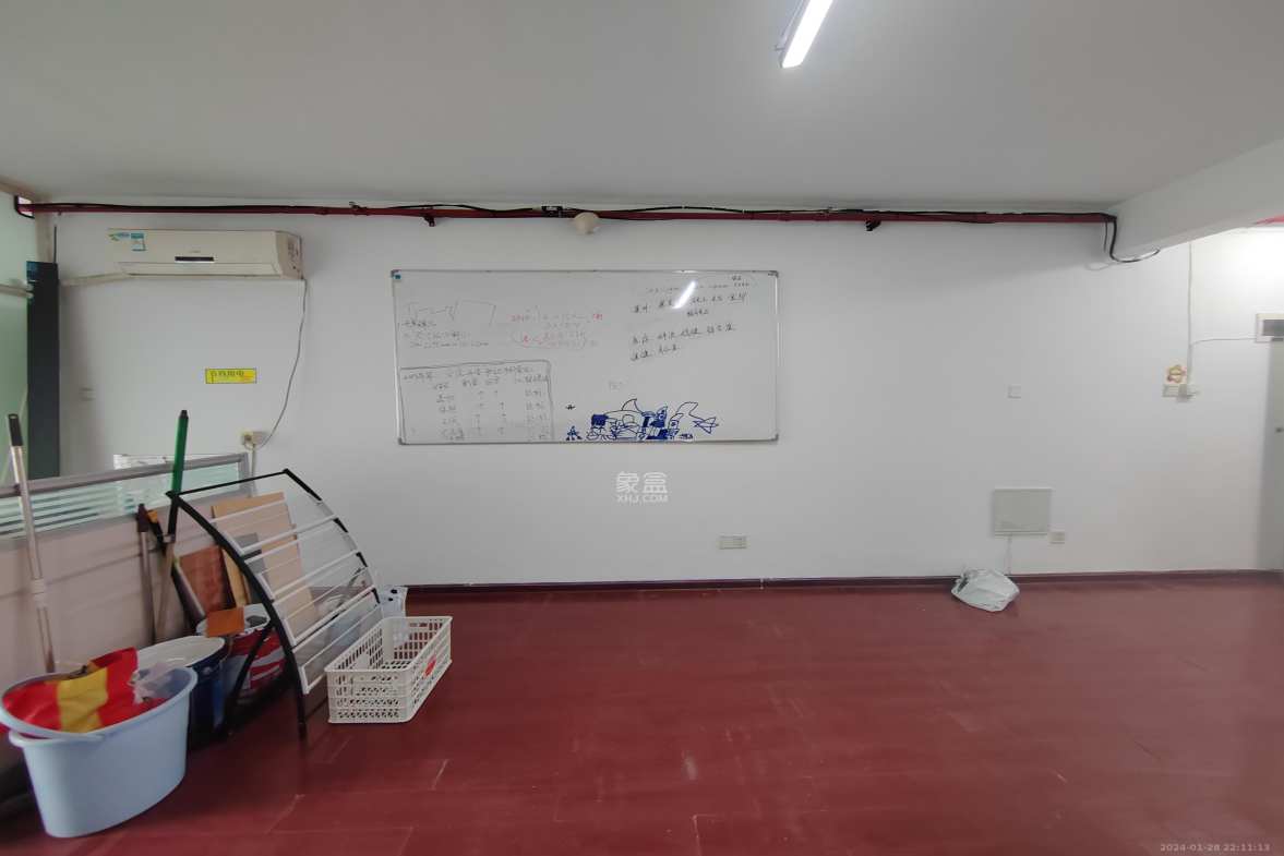 人瑞潇湘国际  1室1厅1卫    3500.0元/月室内图