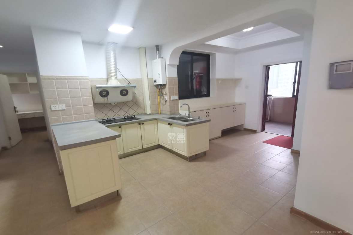 湘江世纪城达江苑  3室2厅1卫    2200.0元/月室内图