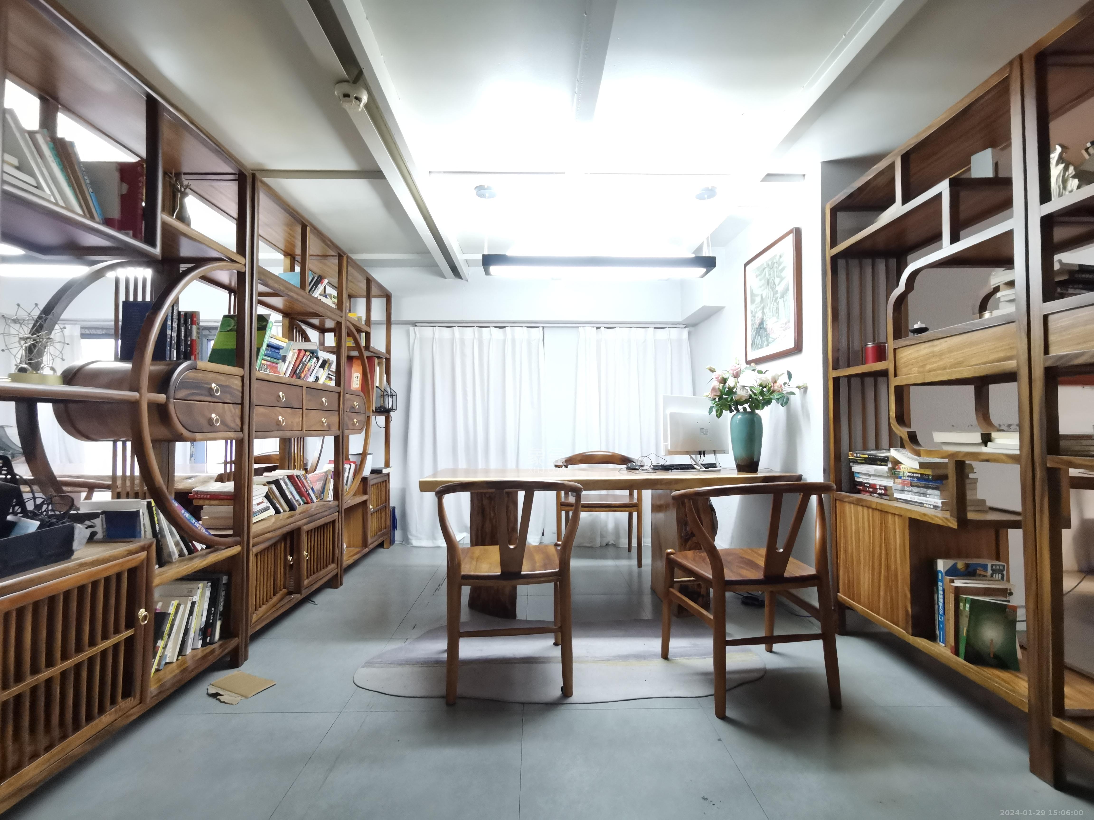 新世界创邸   88.43㎡      10000.0元/月室内图