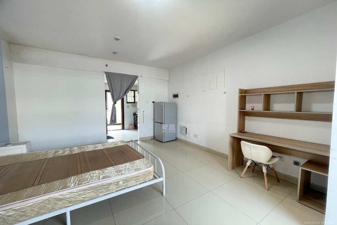 剑桥名门 1室1厅1卫 1300.0元/月 剑桥名门 1室1厅1卫 1300.0元/月室内图