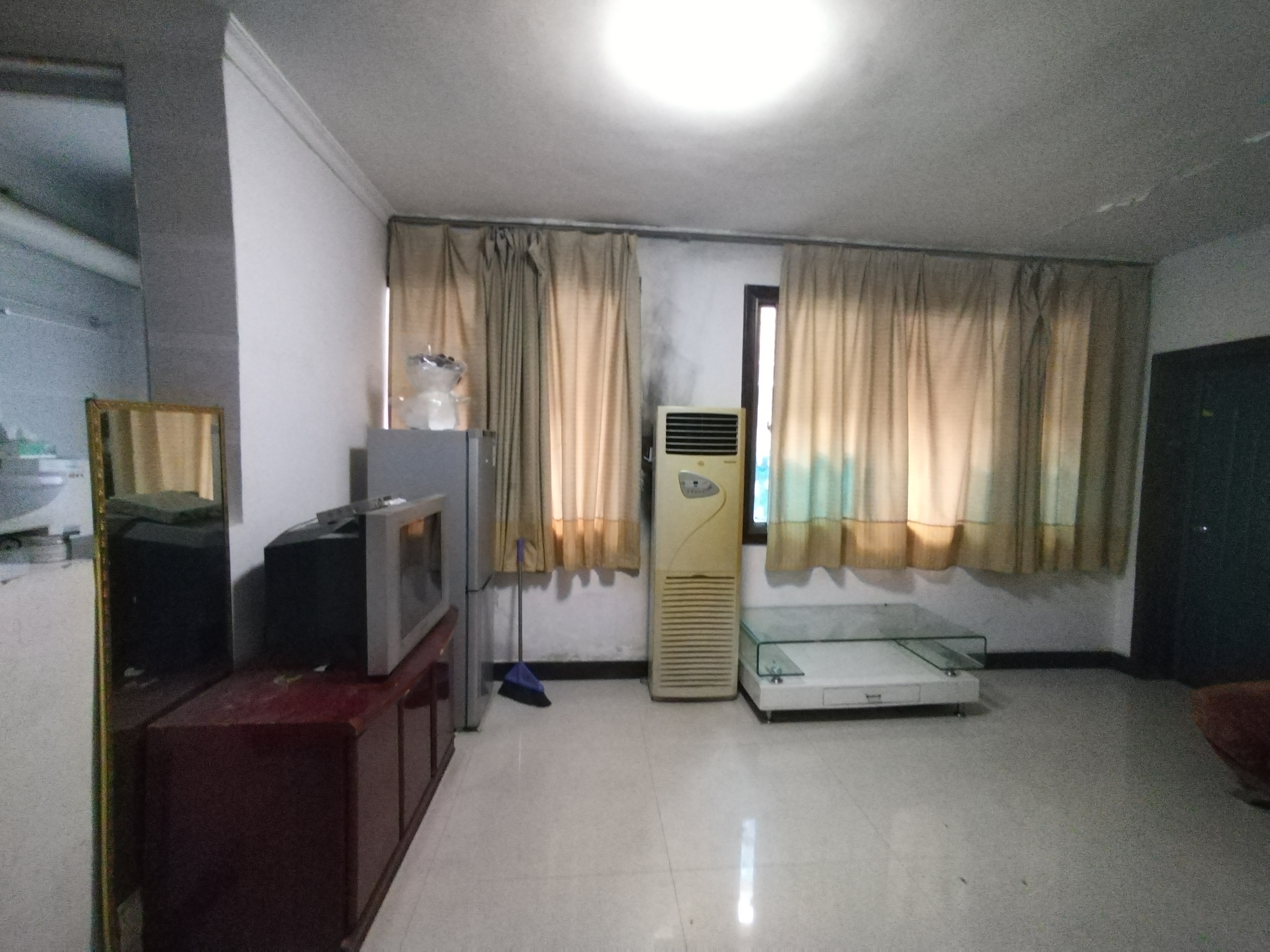 娄星区散盘  3室2厅1卫    600.0元/月