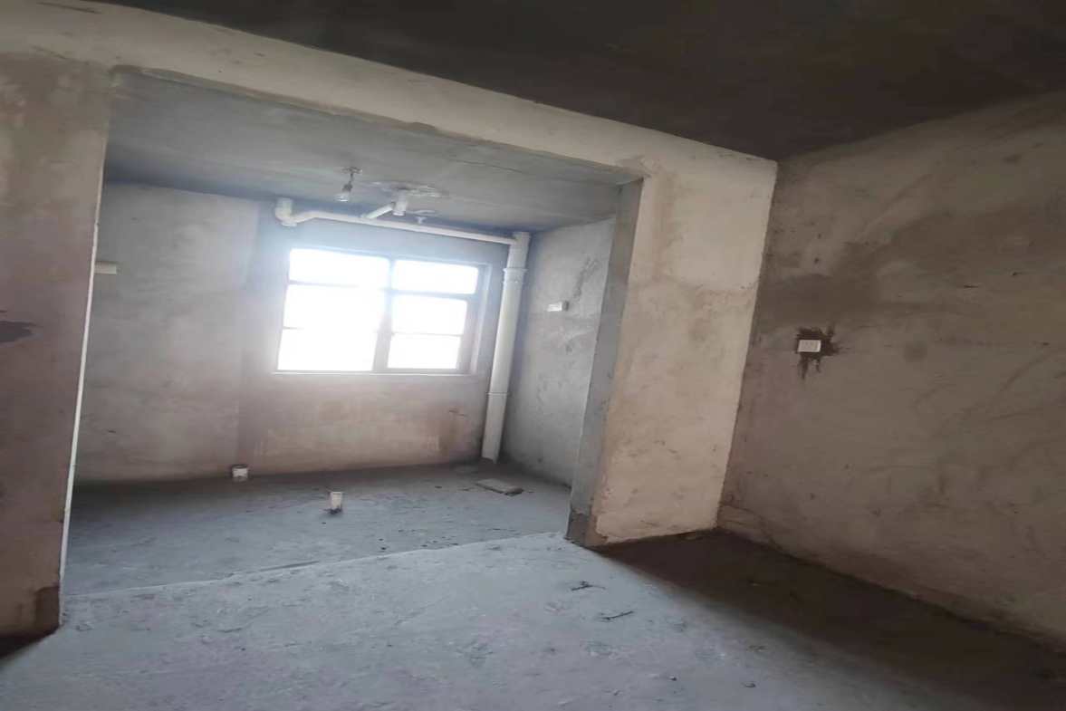 紫旭名园  4室2厅2卫    118.0万室内图