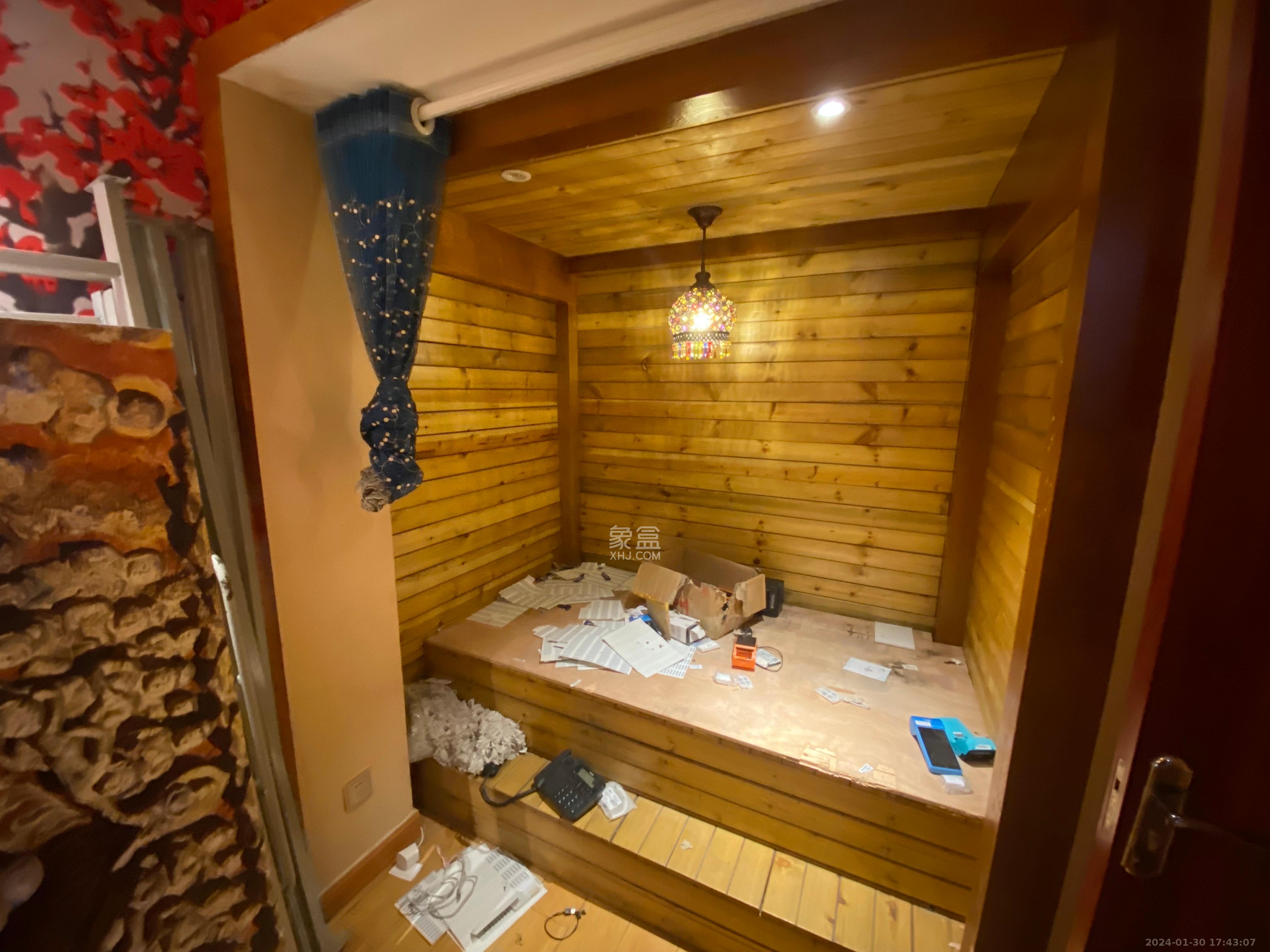 同鑫家园   150.0㎡      4000.0元/月室内图