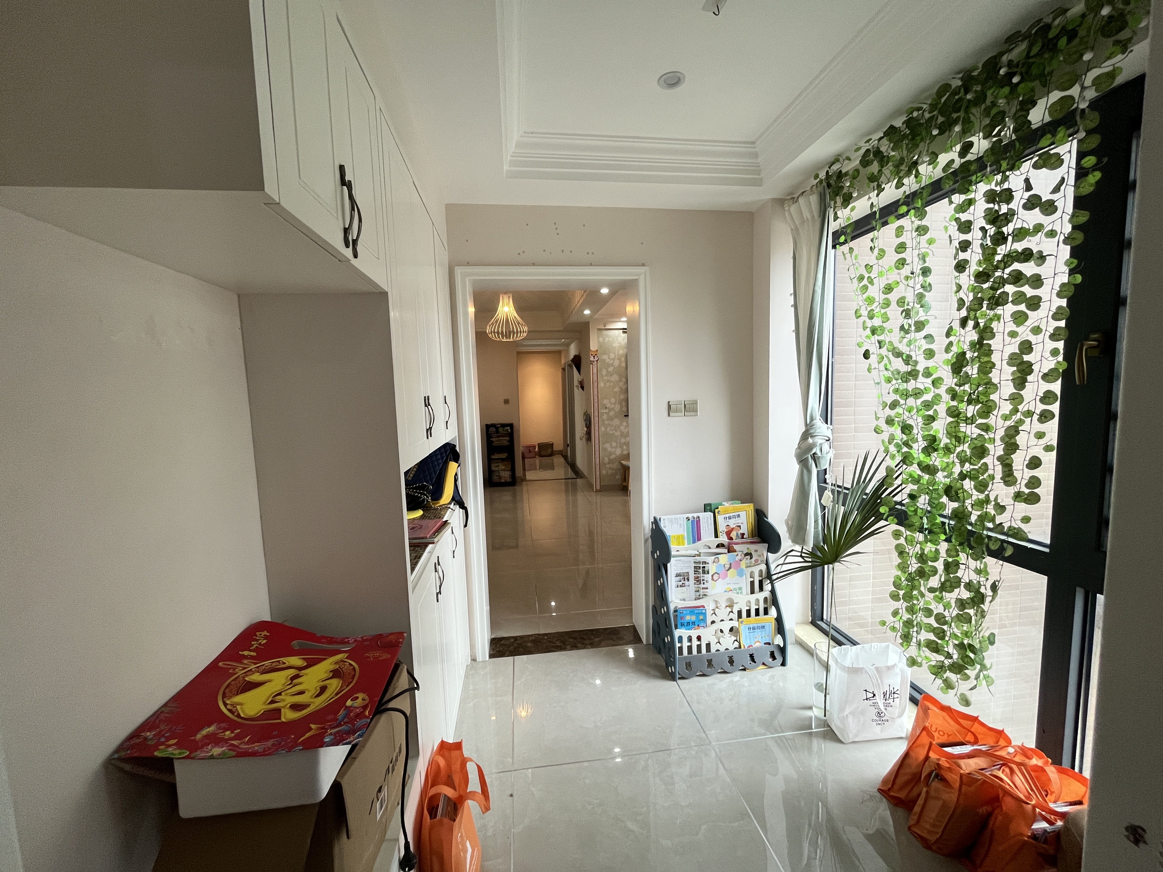 吉大汉学仕府  4室1厅1卫    90.0万