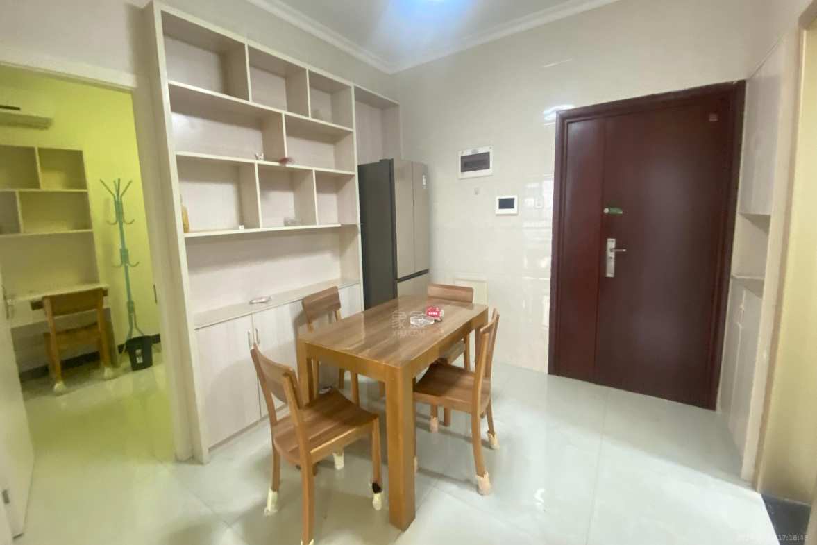 提香蓝岸 2室2厅1卫 1800.0元/月 提香蓝岸 2室2厅1卫 1800.0元/月室内图