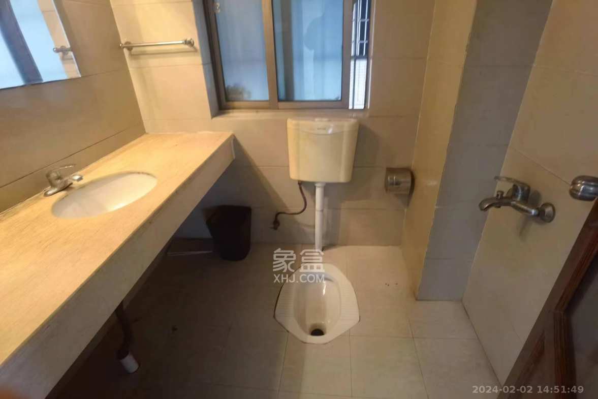 香颂国际  2室1厅1卫    3000.0元/月 香颂国际  2室1厅1卫    3000.0元/月室内图