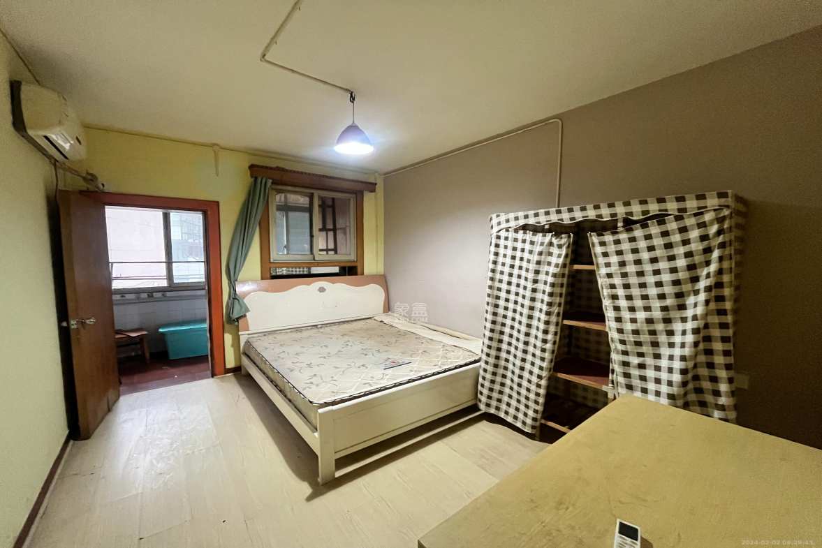 青山祠社区 3室2厅1卫 2000.0元/月 青山祠社区 3室2厅1卫 2000.0元/月室内图