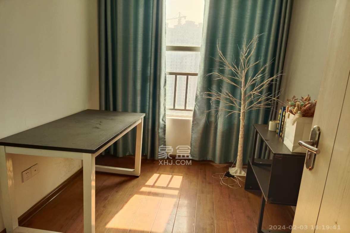 九华新都汇 4室2厅1卫 6000.0元/月 九华新都汇 4室2厅1卫 6000.0元/月室内图