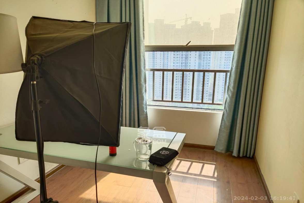 九华新都汇 4室2厅1卫 6000.0元/月 九华新都汇 4室2厅1卫 6000.0元/月室内图