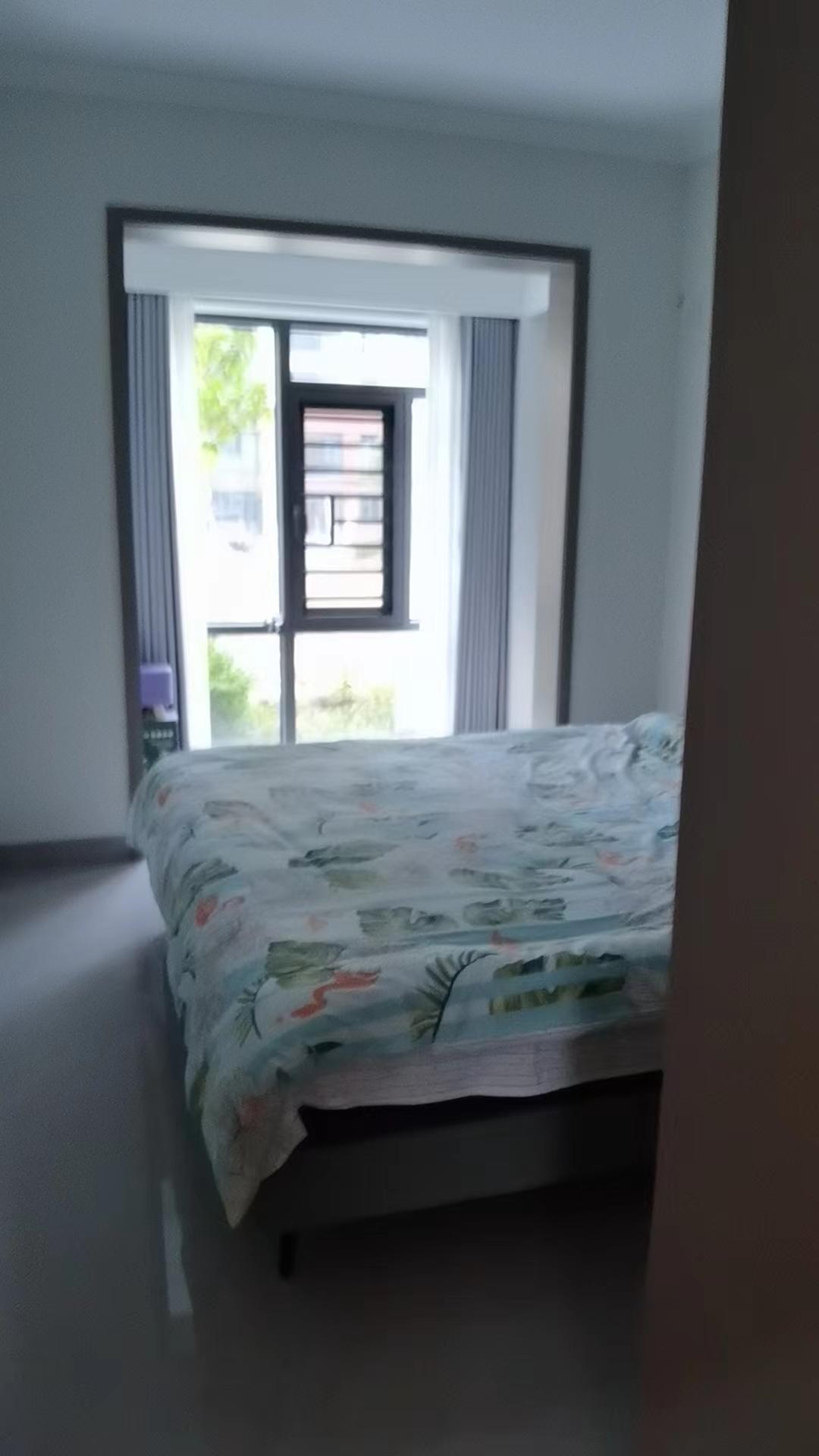 钢都北城家园  3室2厅2卫    94.8万客厅