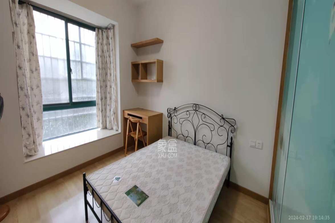 城西公寓(西城门第) 3室2厅2卫 3000.0元/月 城西公寓(西城门第) 3室2厅2卫 3000.0元/月室内图