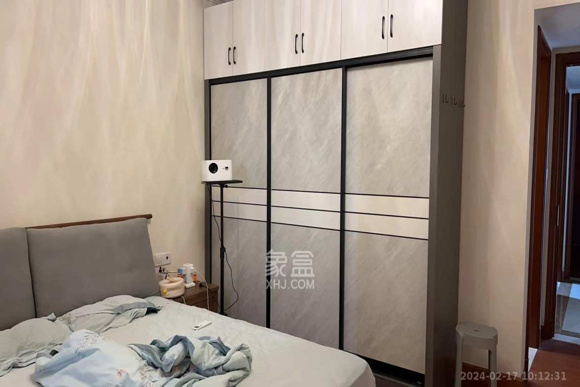 恒大翡翠华庭  3室2厅2卫   68.80万室内图