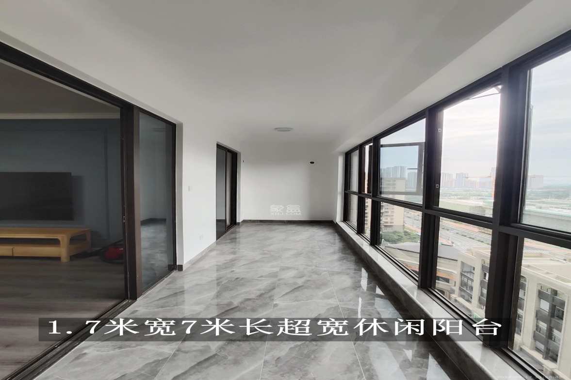 明昇壹城（明昇时代广场）二期  4室2厅2卫   4500.00元/月室内图