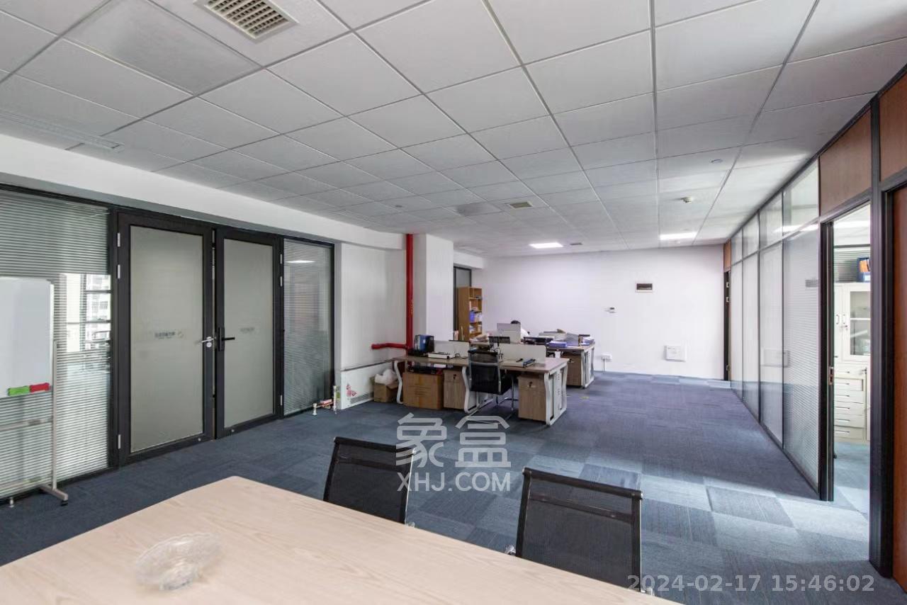 华坤时代   150.0㎡      7600.0元/月室内图