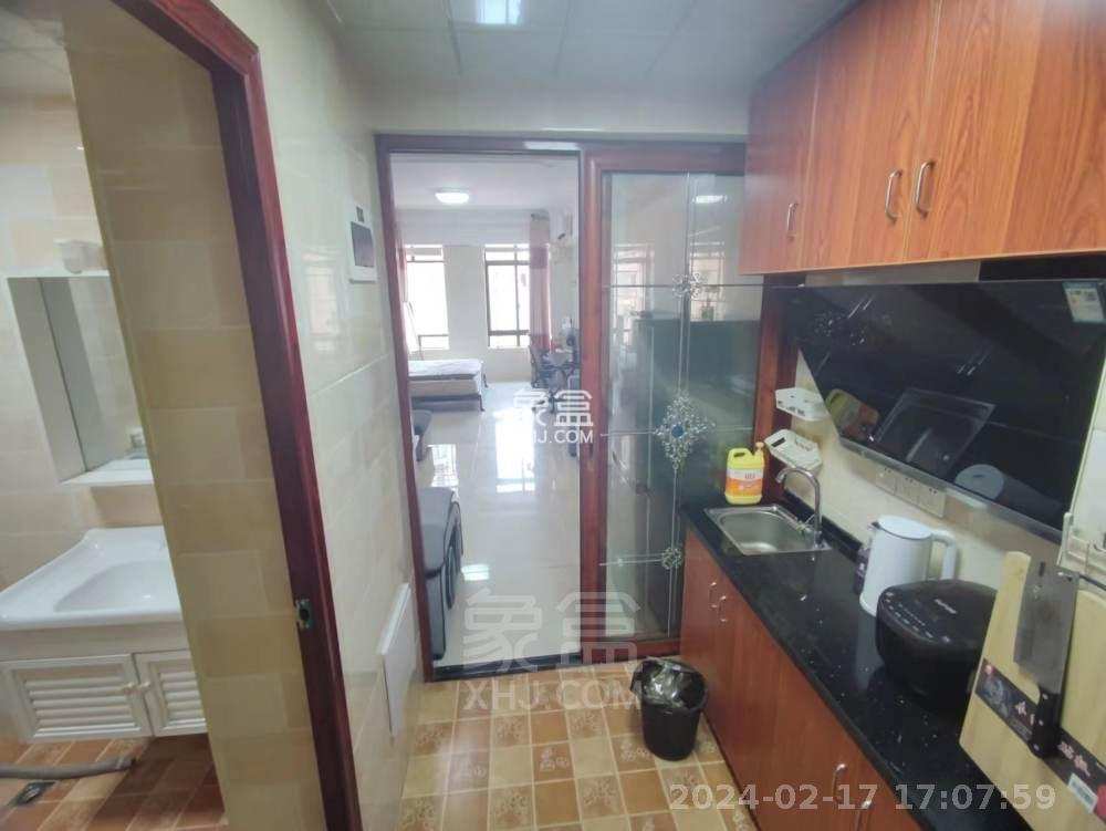 康桥美郡  1室1厅1卫    1300.0元/月室内图