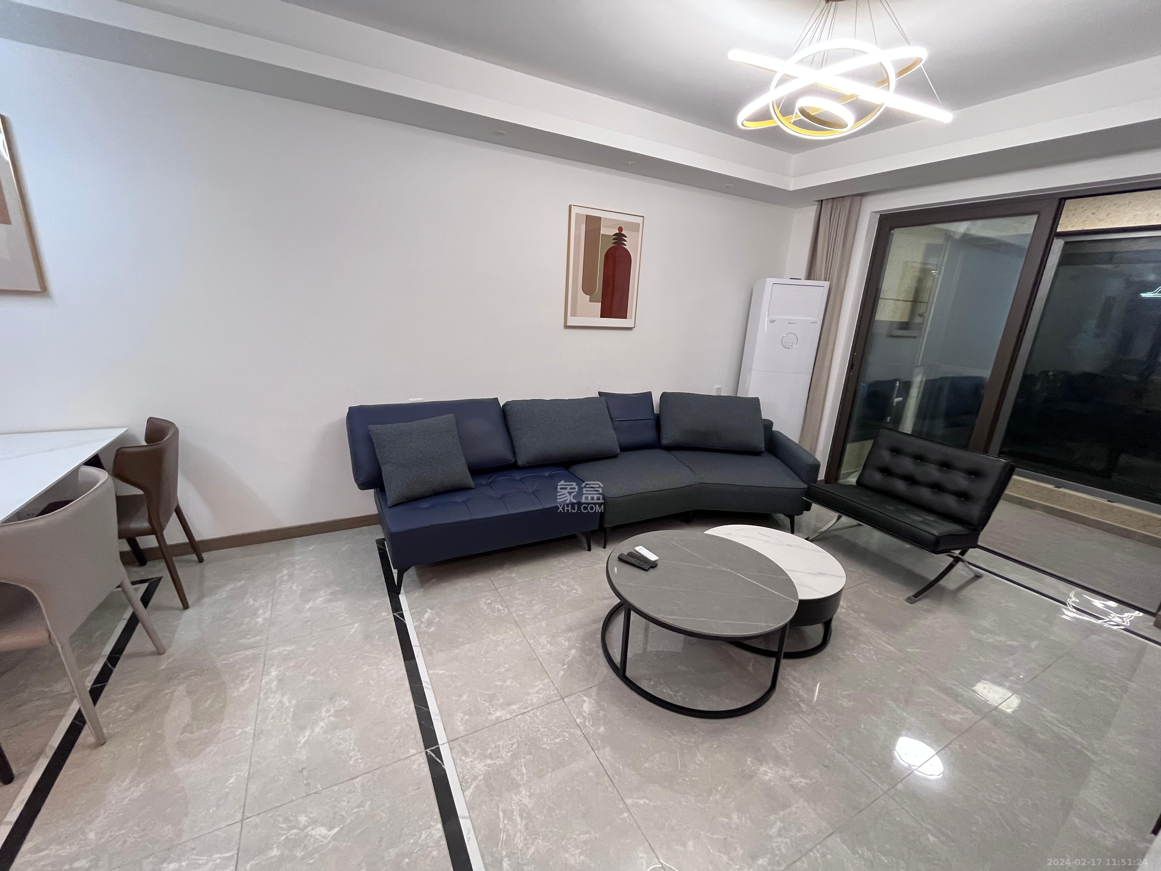 龙湖铂金中心(龙湖春江郦城) 3室2厅2卫 4600.0元/月