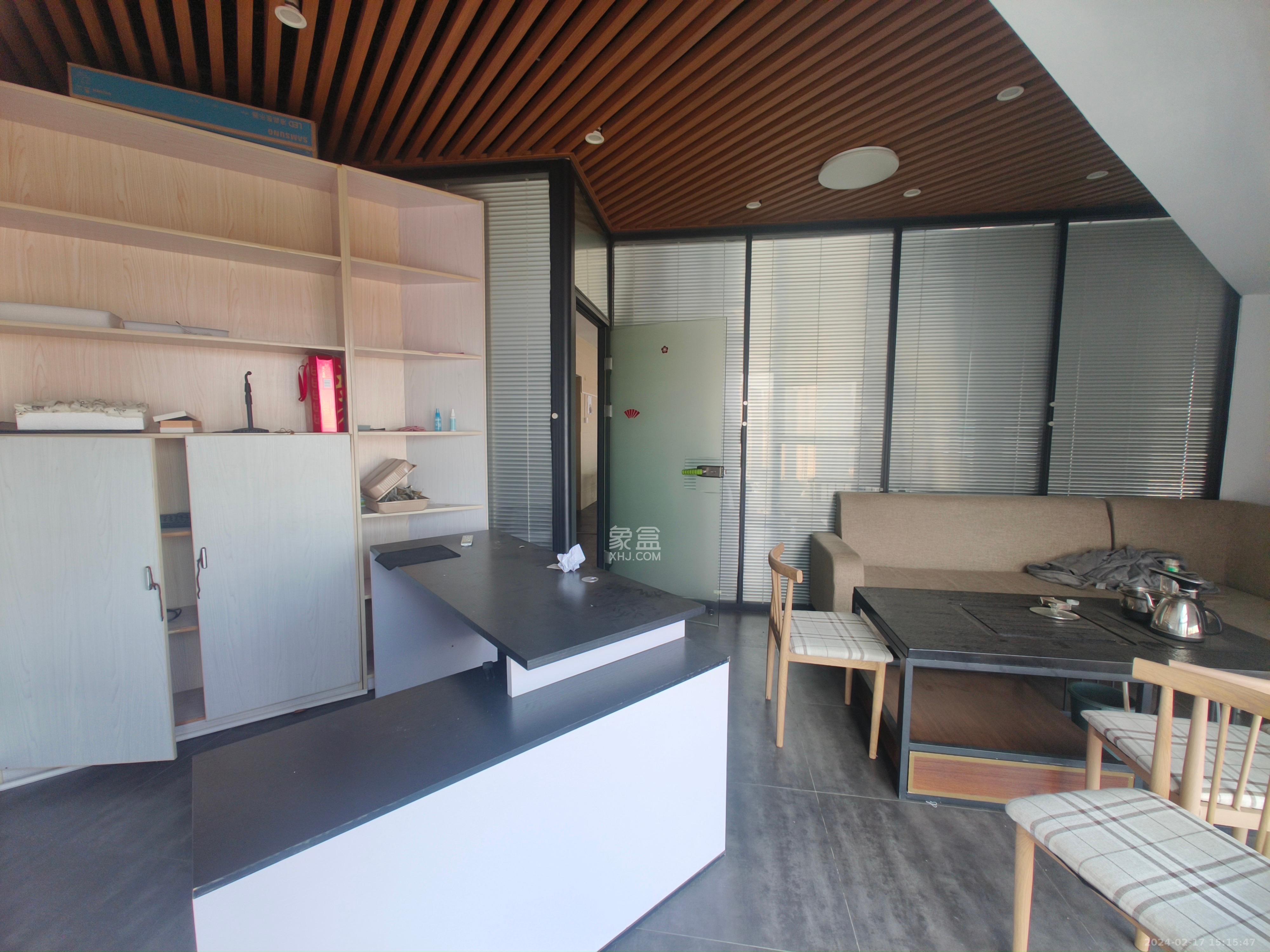 达美D6区   54.03㎡      7500.0元/月室内图