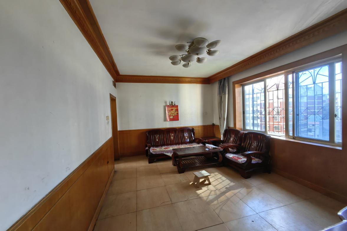 新月塘小区(秀石街/铁东电务段)  2室2厅1卫    550.0元/月室内图1