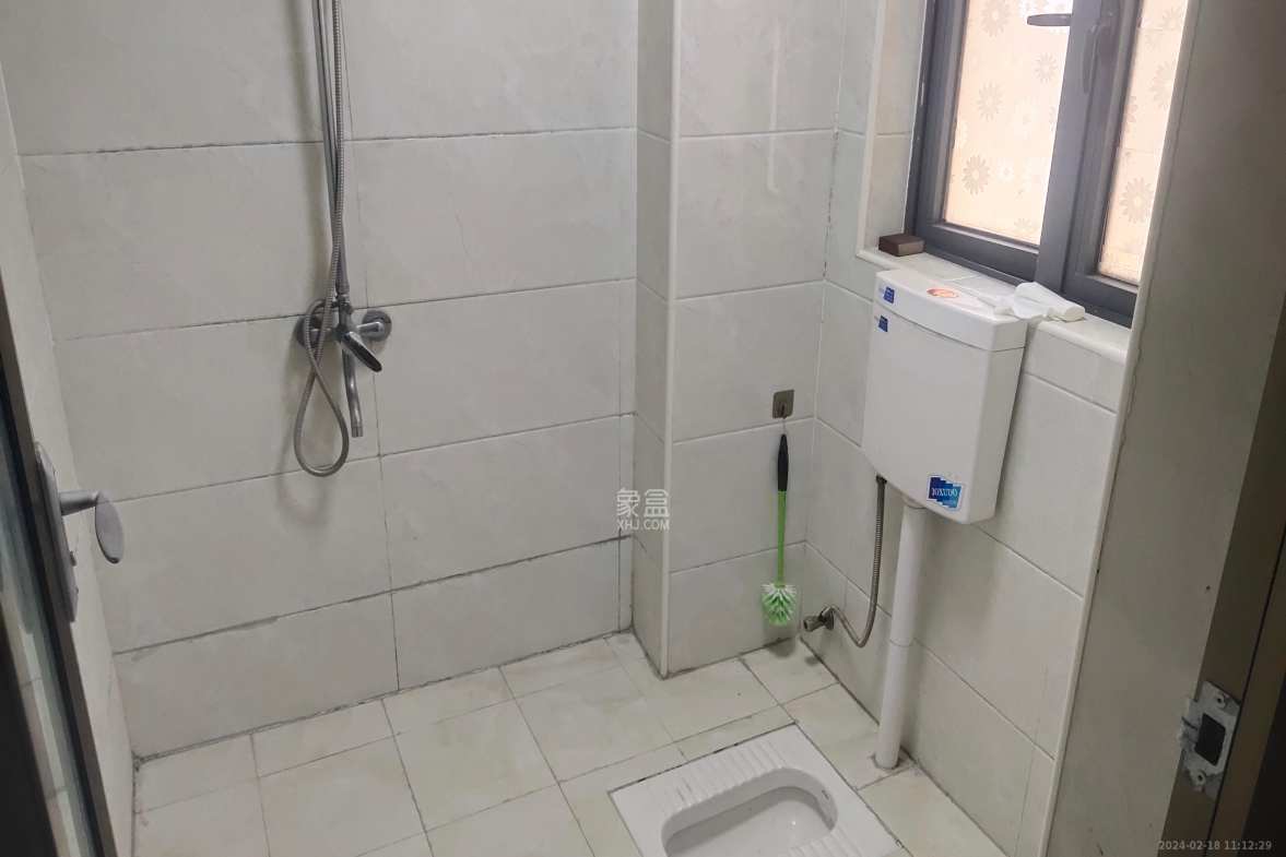 气象佳园 1室1厅1卫 1200.0元/月 气象佳园 1室1厅1卫 1200.0元/月室内图