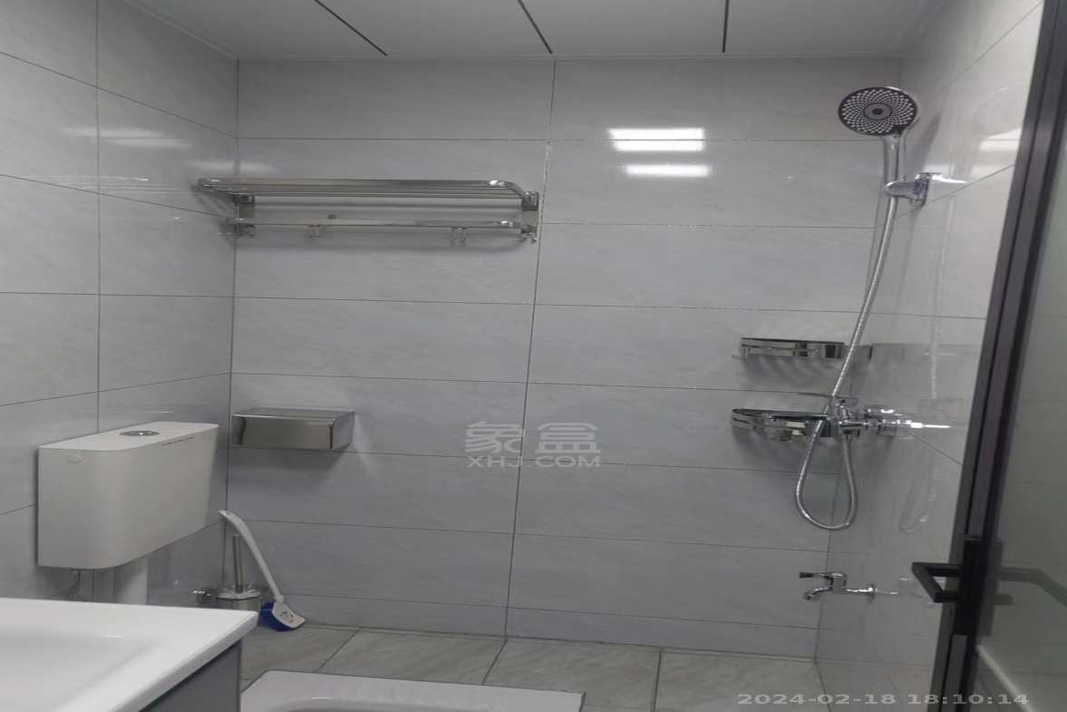 城发翰林府 1室1厅1卫 1300.0元/月 城发翰林府 1室1厅1卫 1300.0元/月室内图