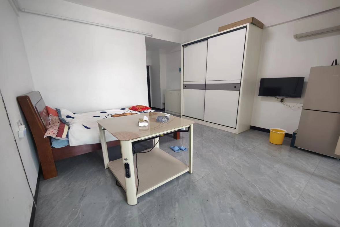 百弘学府城  1室1厅1卫   1200.00元/月室内图1