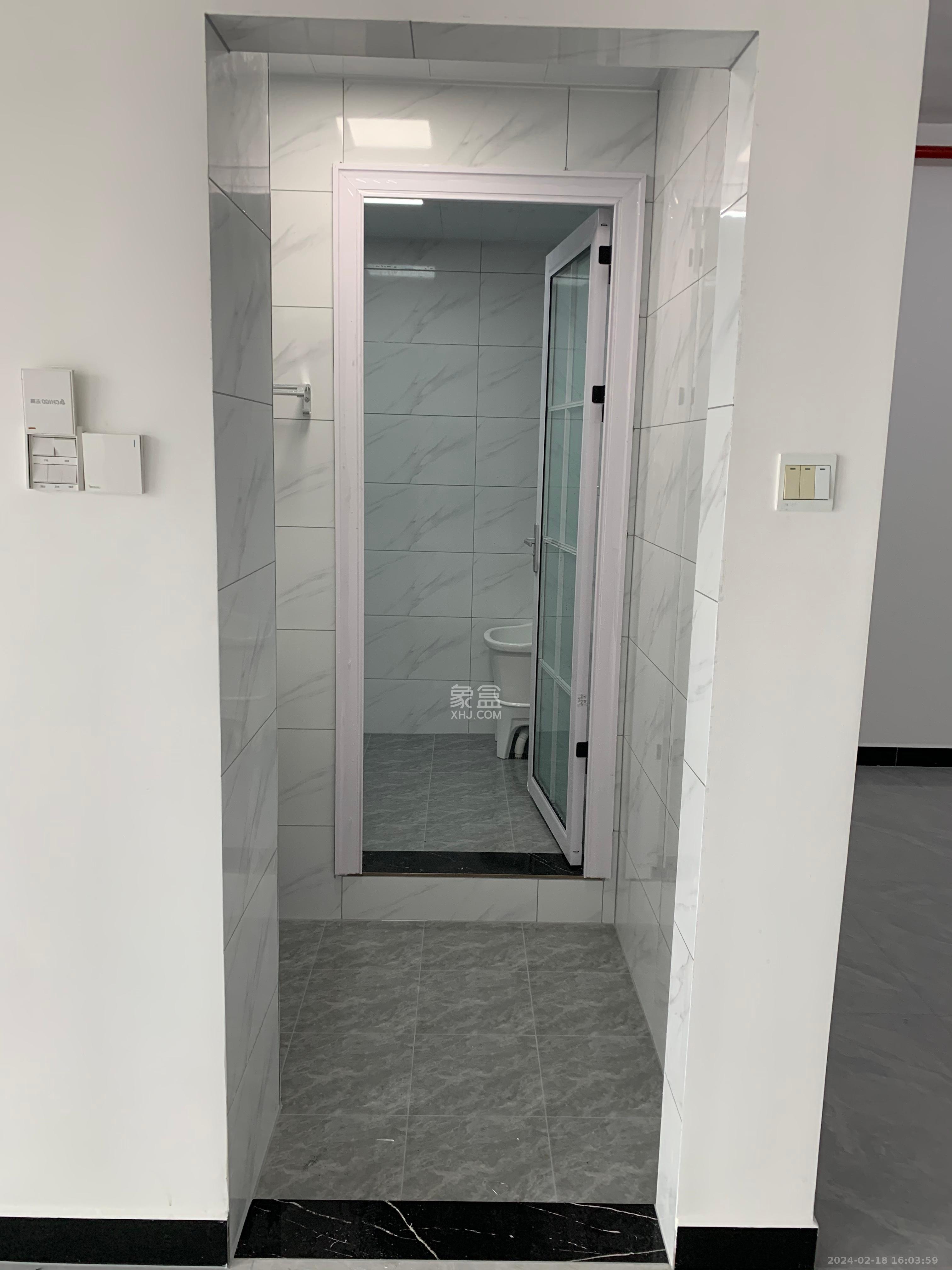 和悦城(蟠龙景苑)  1室1厅1卫    4000.0元/月