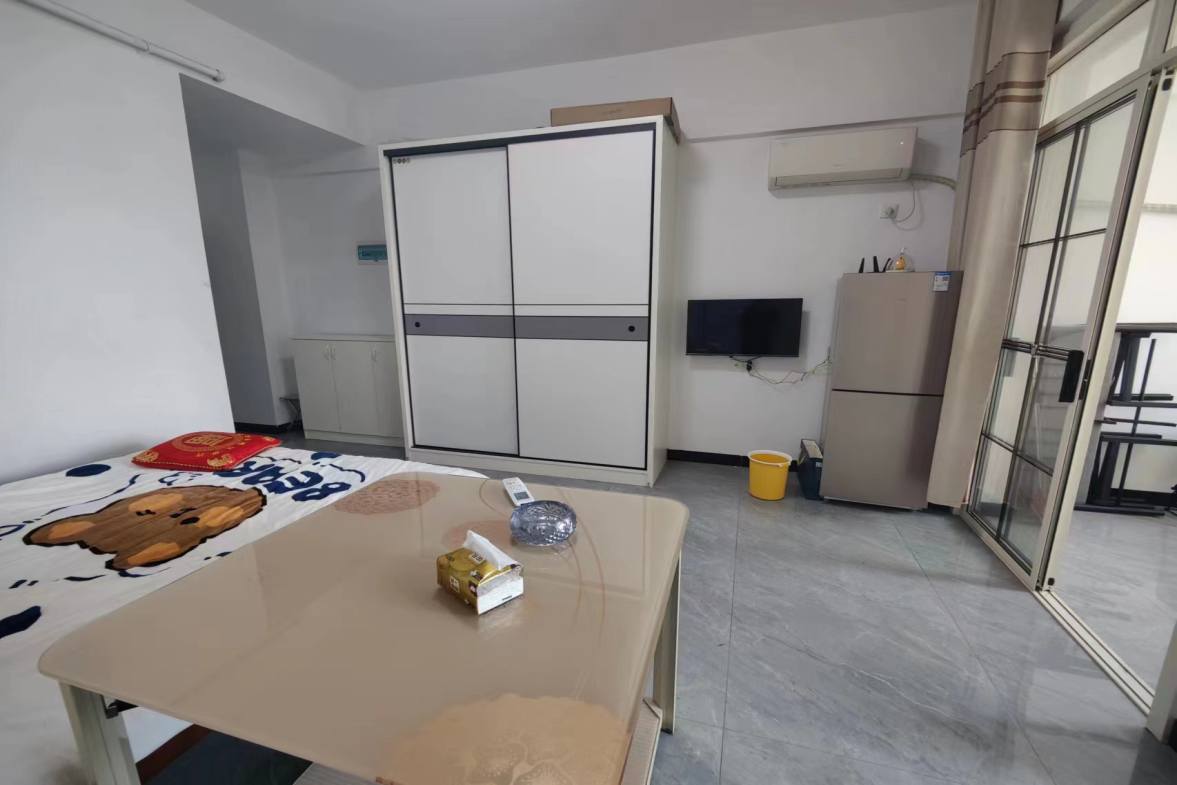 百弘学府城  1室1厅1卫   1200.00元/月室内图