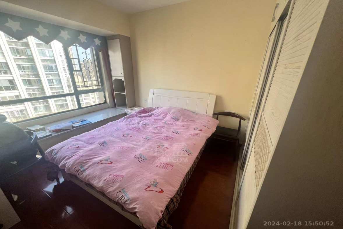 经世龙城 3室2厅2卫 2400.0元/月 经世龙城 3室2厅2卫 2400.0元/月户型图