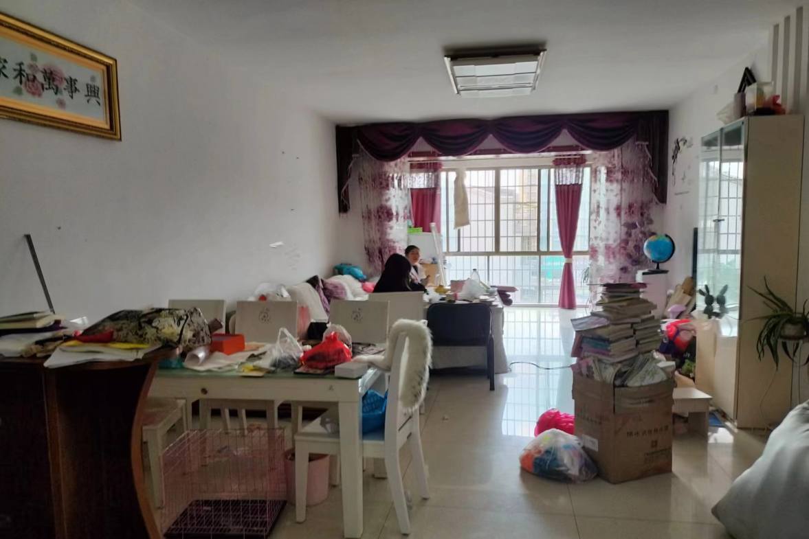 三元大市场  2室2厅2卫    35.8万室内图