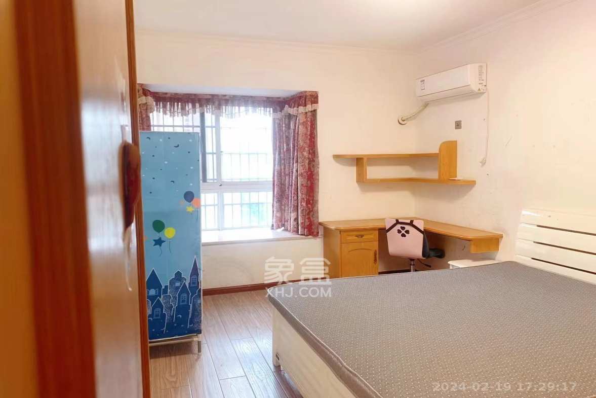 豪庭（江城豪庭）  3室2厅2卫   2500.00元/月室内图