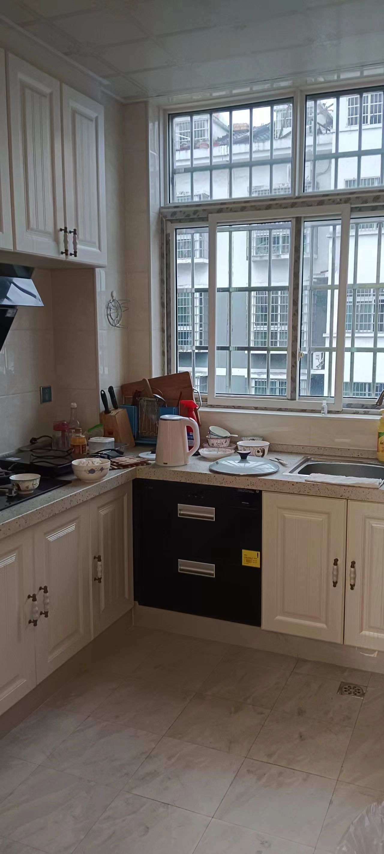 涟鑫佳苑  3室2厅2卫    38.0万