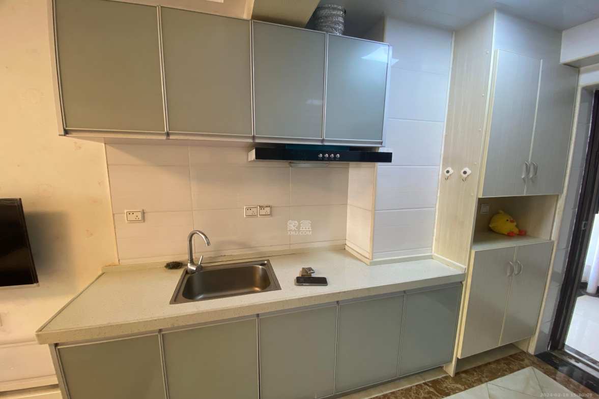 中建芙蓉嘉苑 1室1厅1卫 1400.0元/月 中建芙蓉嘉苑 1室1厅1卫 1400.0元/月室内图