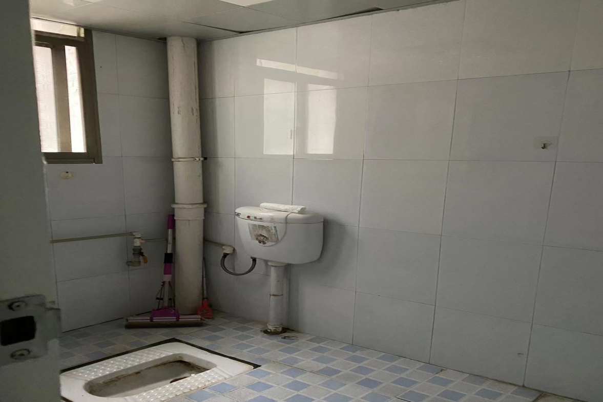 金谷市场  3室2厅2卫    900.0元/月室内图