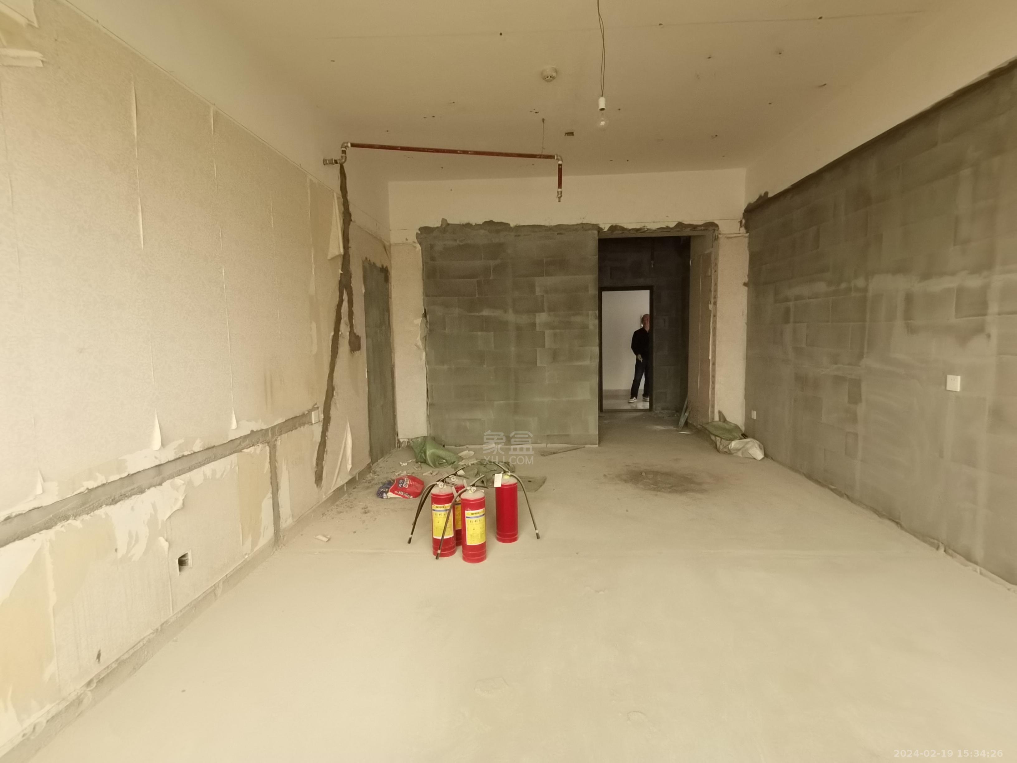 金茂尚都天台路123号  0室0厅0卫    1000.0元/月