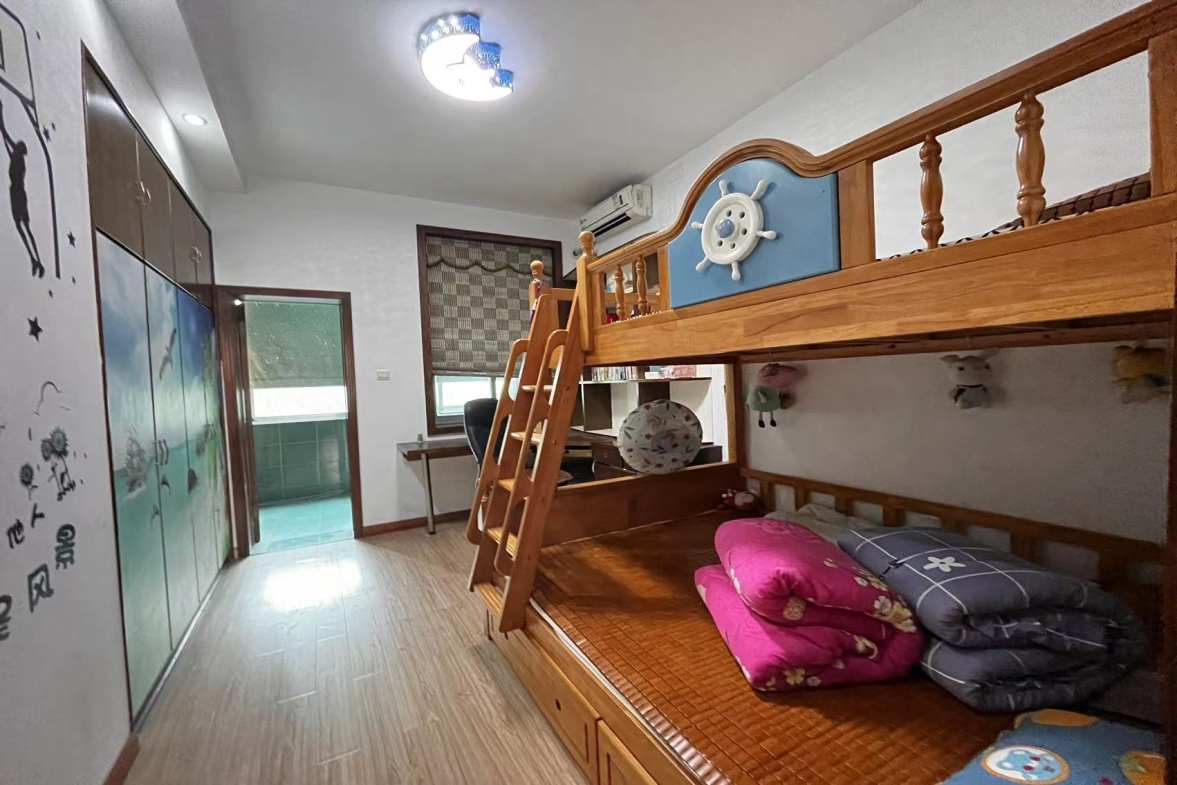 娄底工商银行家属楼 3室2厅2卫 1500.0元/月 娄底工商银行家属楼 3室2厅2卫 1500.0元/月室内图