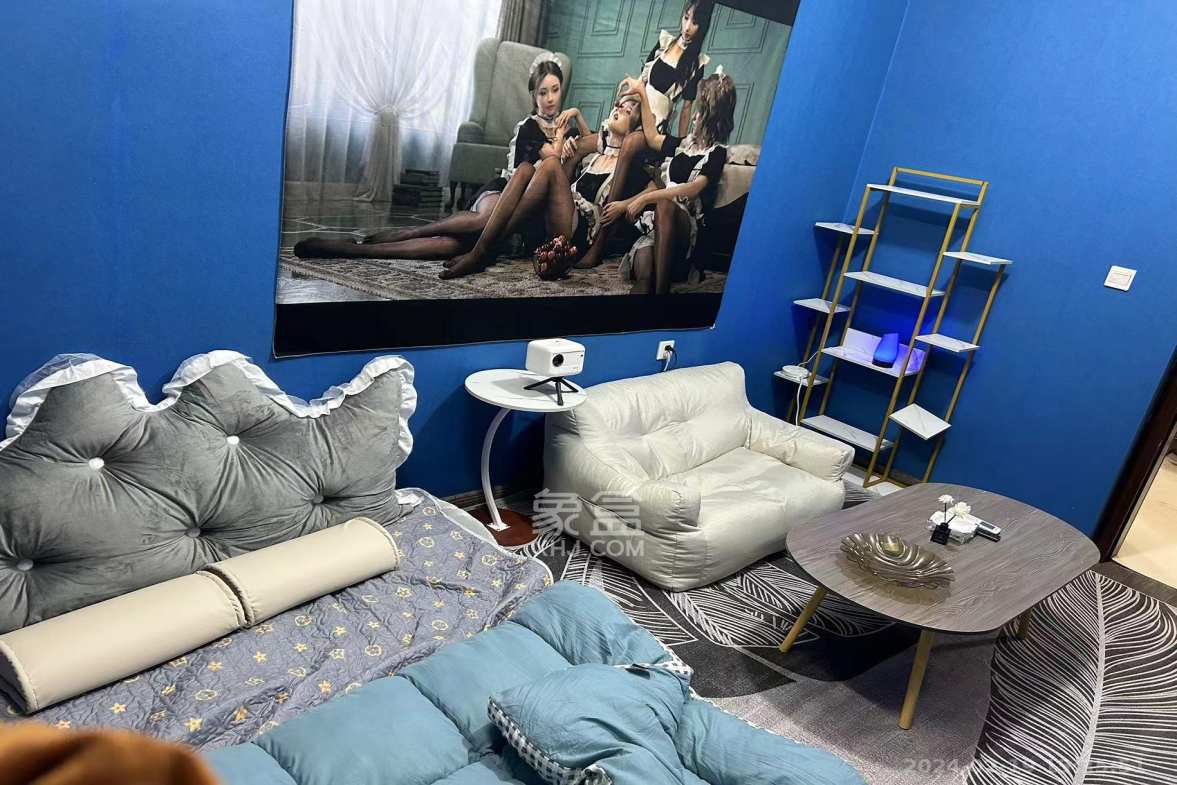 德思勤城市广场(宝格丽公寓) 3室2厅1卫 4200.0元/月 德思勤城市广场(宝格丽公寓) 3室2厅1卫 4200.0元/月室内图