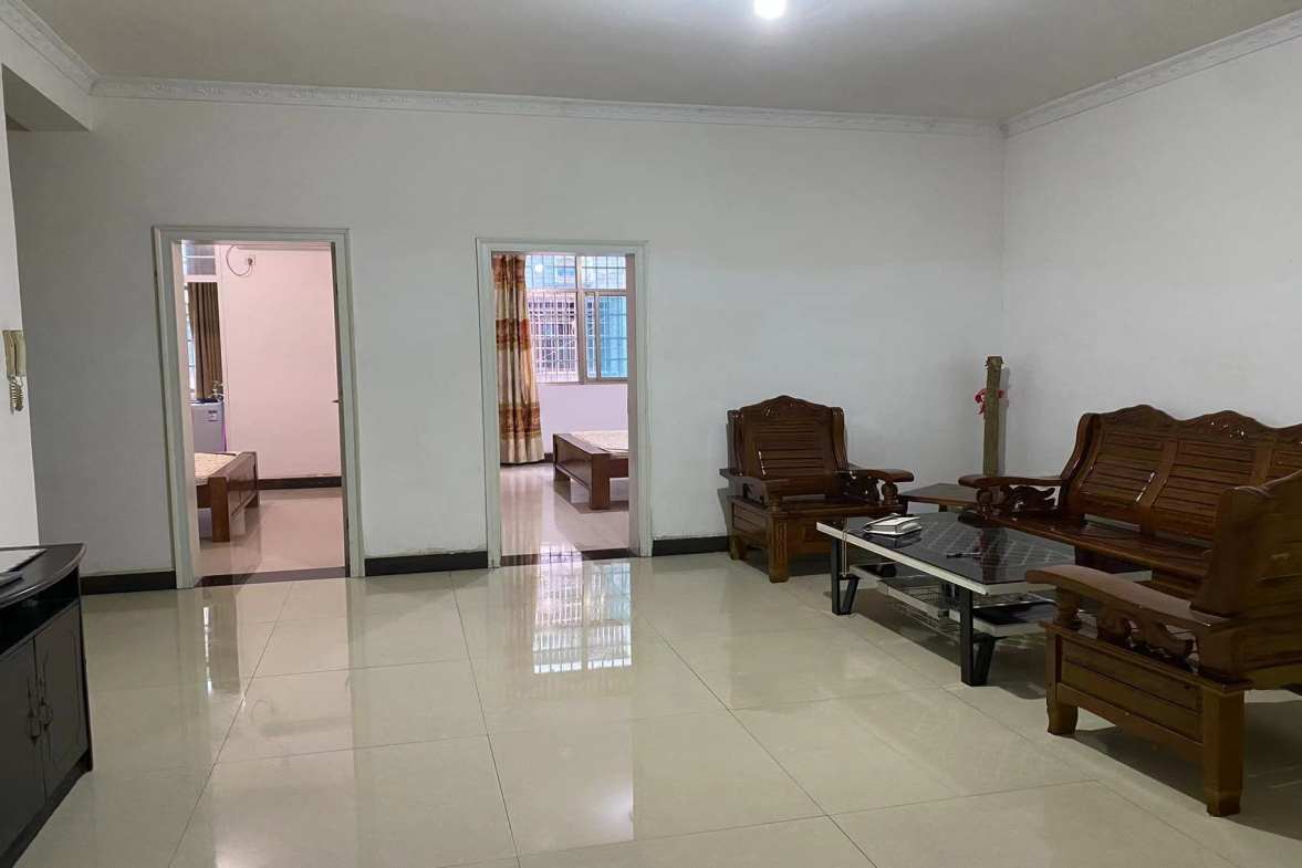 金谷市场  3室2厅2卫    900.0元/月室内图1