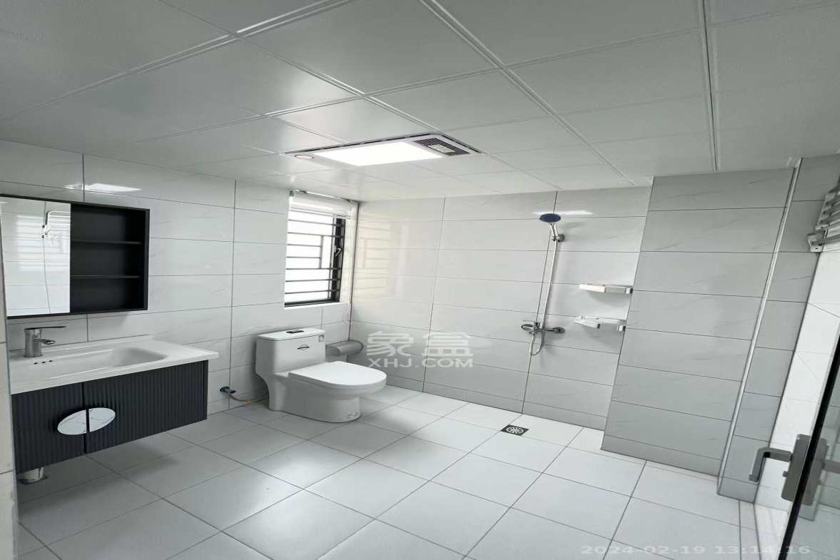 真人桥家园二期  3室2厅2卫    2600.0元/月室内图