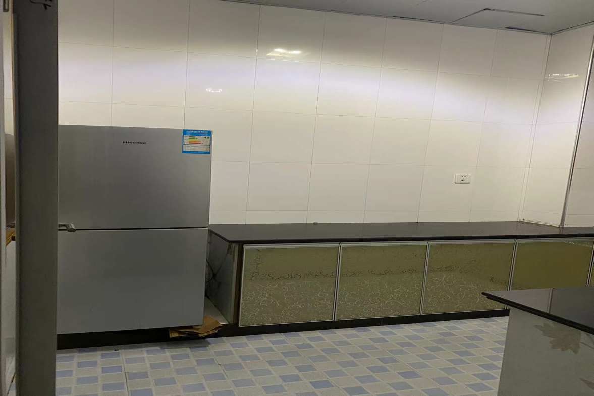 金谷市场  3室2厅2卫    900.0元/月室内图