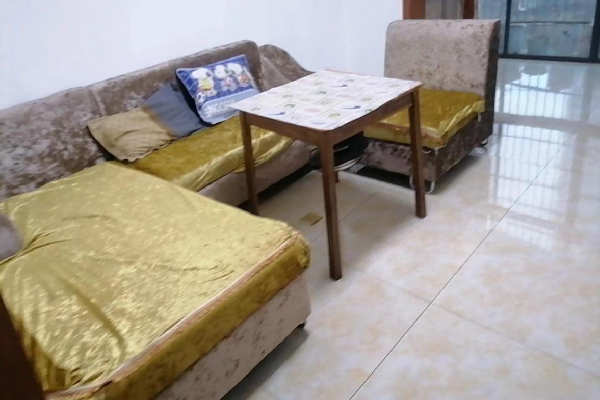 洪源小区  2室2厅1卫    800.0元/月室内图