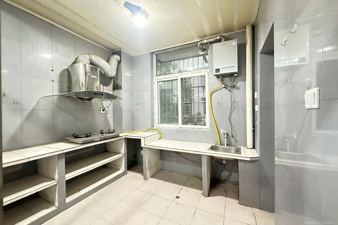 松雅安置小区  2室2厅1卫    1300.0元/月室内图