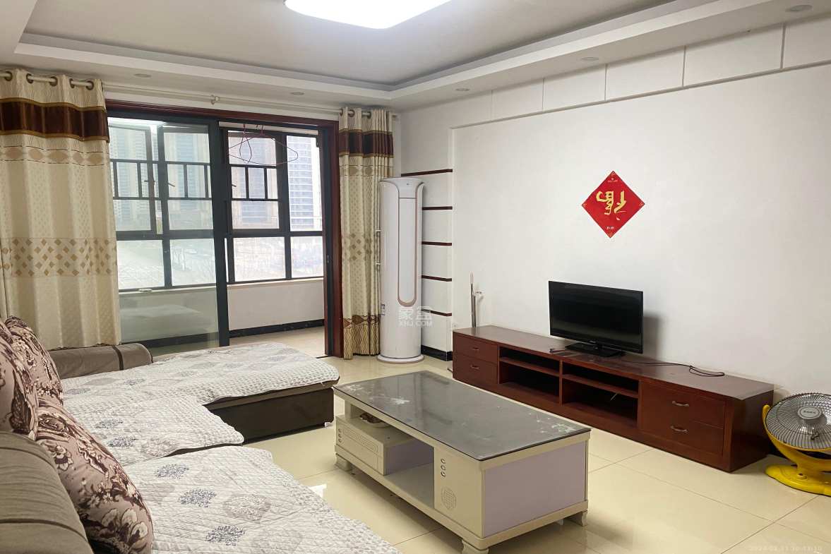 中国铁建梅溪青秀一期  3室2厅1卫   2400.00元/月室内图