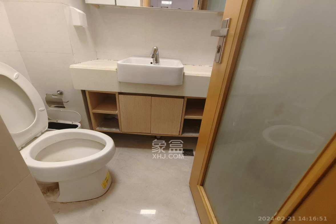 中海国际二期  1室1厅1卫    1200.0元/月 中海国际二期  1室1厅1卫    1200.0元/月室内图