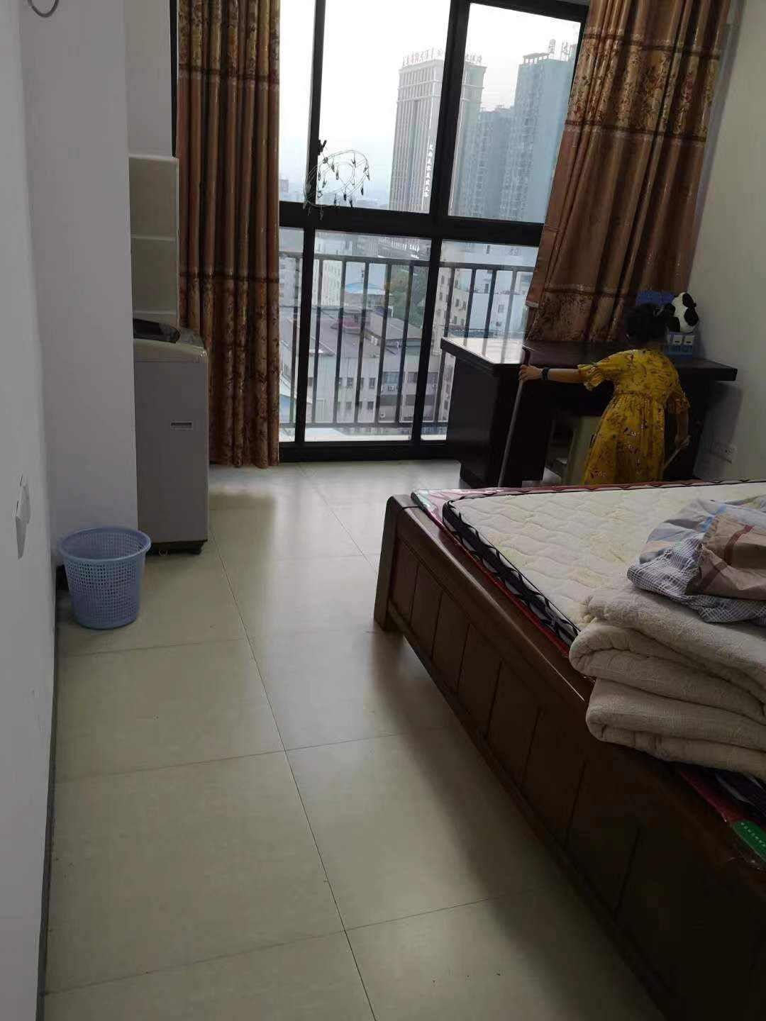 五洲富隆中心 1室1厅1卫 1100.0元/月 五洲富隆中心 1室1厅1卫 1100.0元/月室内图