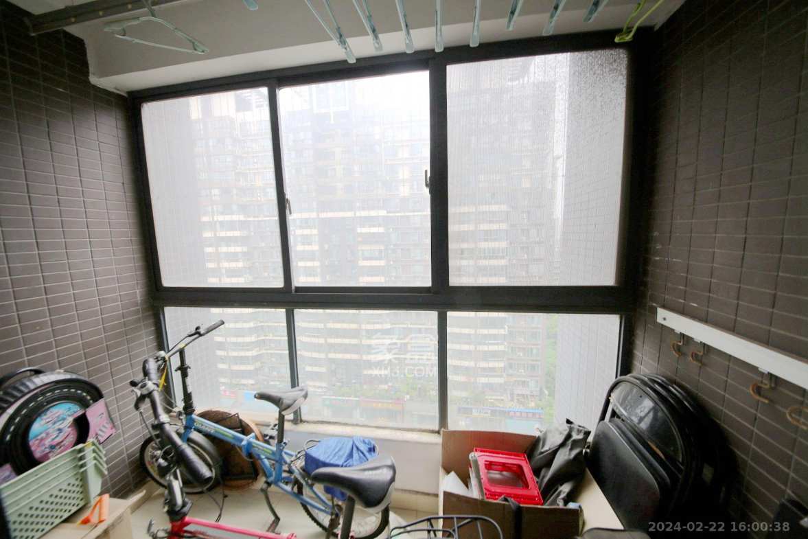 西子花苑  3室2厅2卫    3200.0元/月 西子花苑  3室2厅2卫    3200.0元/月室内图